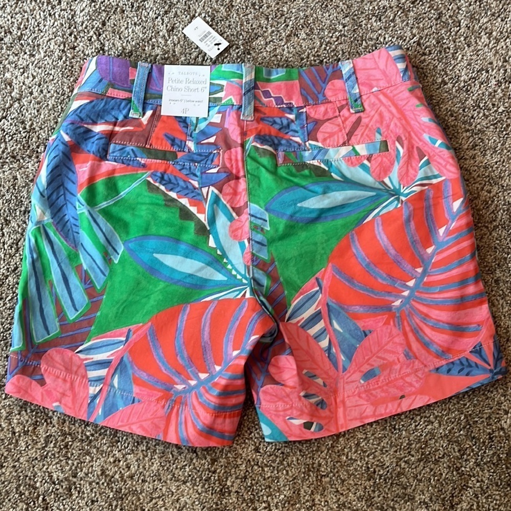 NWT TALBOTS PETITE RELAXED CHINO SHORT 6”, 4p - Picture 3 of 4